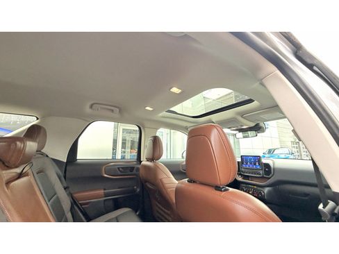 Used 2023 Ford Bronco Sport Outer Banks w/ Tech Package image 14