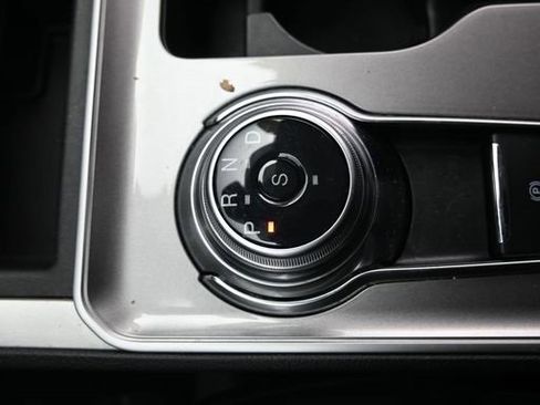 Used 2024 Ford Edge SEL image 33