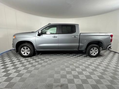 Used 2026 Chevrolet Silverado 1500 LT AWD/4WD image 9