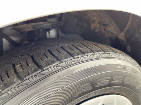 Used 2020 Ford Fusion S FWD image 9