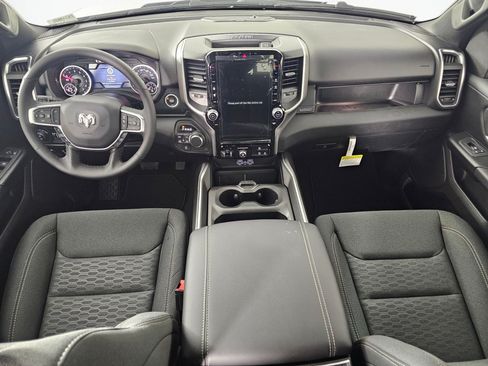 New 2026 RAM 1500 Big Horn AWD/4WD image 20