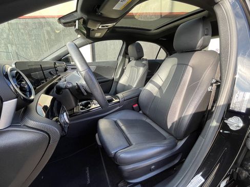 Used 2019 Mercedes-Benz A 220 image 37