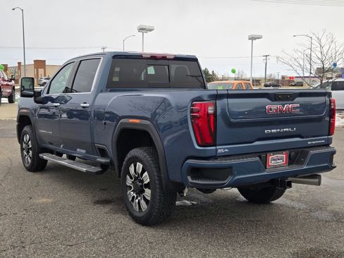 New 2025 GMC Sierra 2500 Denali w/ Denali Reserve Package image 12