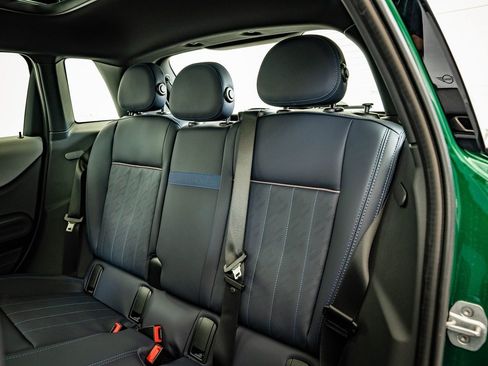 New 2026 MINI Cooper 4-Door Hardtop image 39