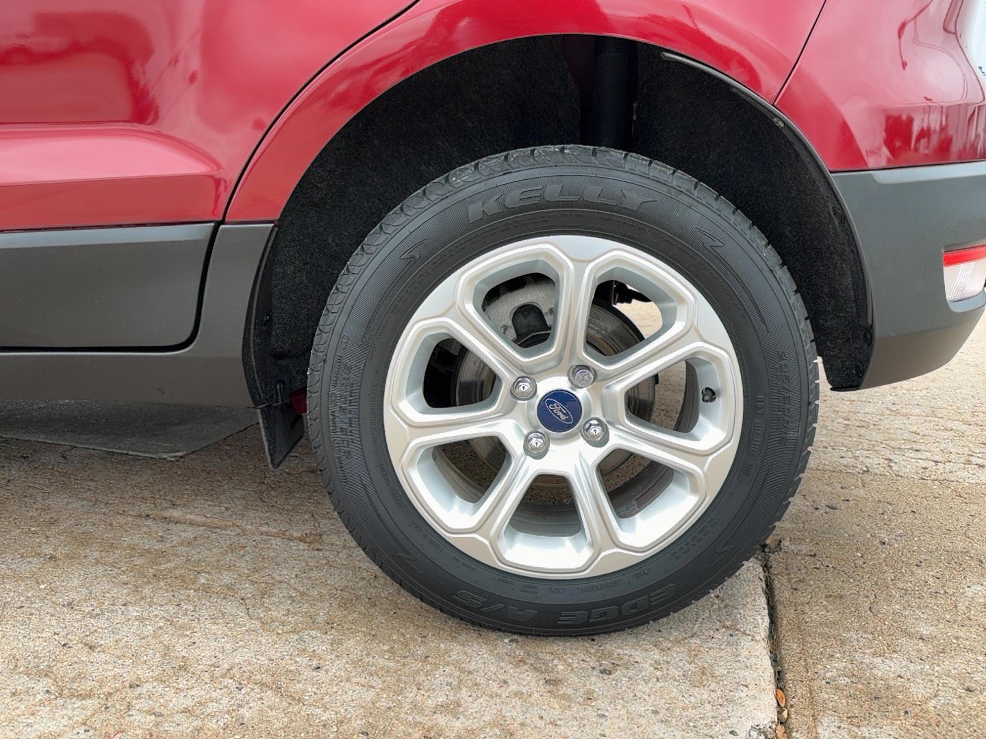 Used 2018 Ford EcoSport SE FWD image 9