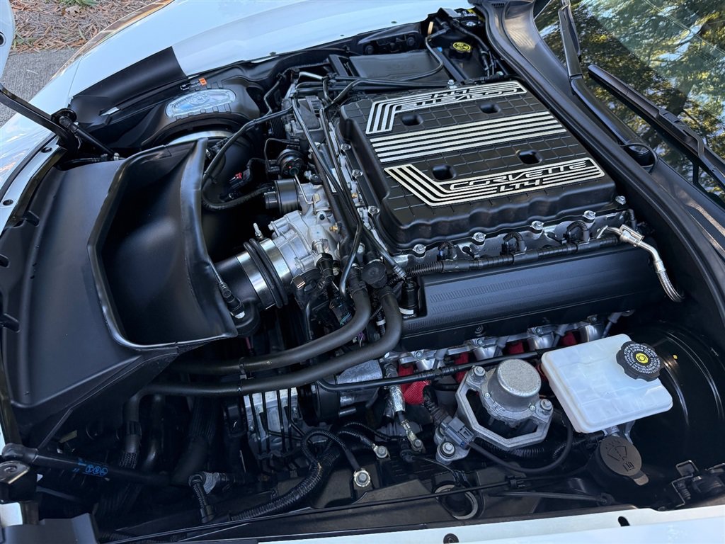 Used 2019 Chevrolet Corvette Z06 RWD image 71