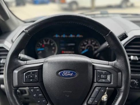 Used 2017 Ford F150 XLT w/ Equipment Group 302A Luxury AWD/4WD image 15