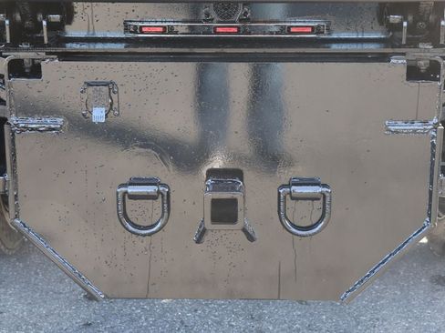 Used 2024 Ford F550 4x4 Regular Cab Super Duty image 13