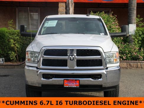 Used 2018 RAM 2500 SLT image 3