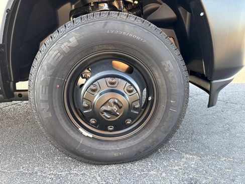 New 2026 RAM 3500 Tradesman AWD/4WD image 11