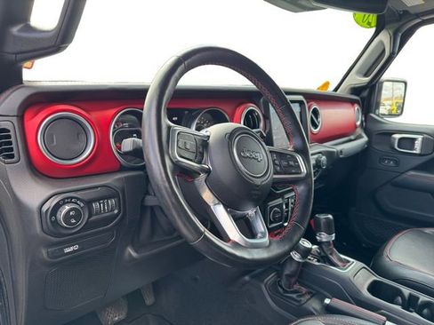 Certified 2020 Jeep Gladiator Rubicon w/ Dual Top Group image 12