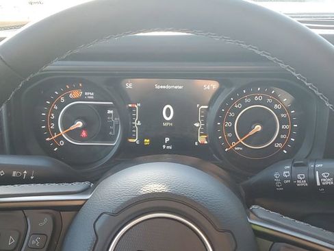 New 2026 Jeep Wrangler Unlimited Rubicon image 8