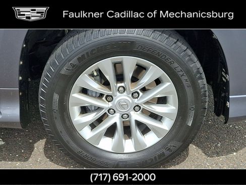 Used 2016 Lexus GX 460 w/ Premium Package AWD/4WD image 8