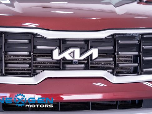 Used 2024 Kia Telluride SX image 33