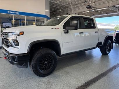 Used 2024 Chevrolet Silverado 2500 ZR2 w/ Technology Package