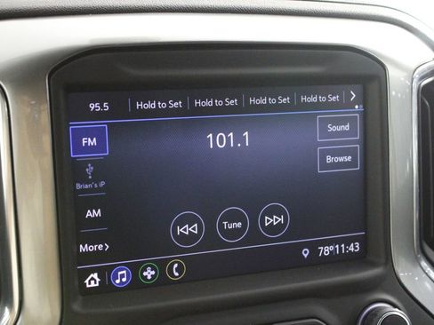 Used 2021 Chevrolet Silverado 1500 RST image 32