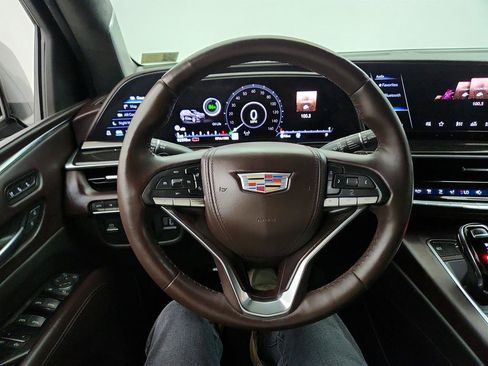 Used 2022 Cadillac Escalade ESV Sport Platinum w/ LPO, ONYX Package AWD/4WD image 18