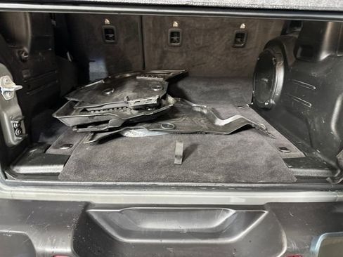 Used 2023 Jeep Wrangler Unlimited w/ Cold Weather Group image 26