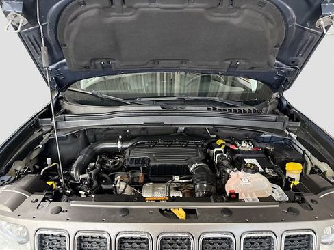 Used 2020 Jeep Renegade Limited image 28