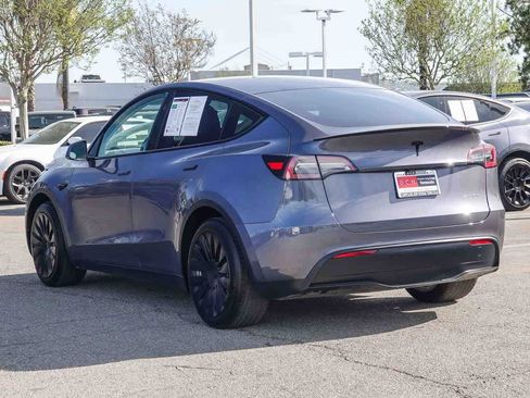 Used 2023 Tesla Model Y Long Range image 6