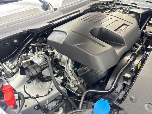 Used 2024 Land Rover Defender 130 S AWD/4WD image 78