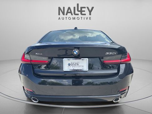 Used 2025 BMW 330i xDrive Sedan image 4