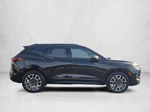 Used 2024 Chevrolet Blazer RS w/ Enhanced Convenience Package image 4