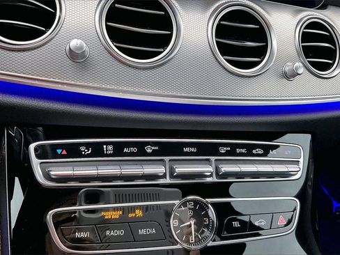 Used 2018 Mercedes-Benz E 43 AMG 4MATIC Sedan image 31