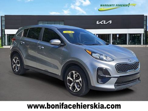 Used 2021 Kia Sportage LX image 1