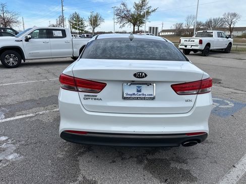 Used 2017 Kia Optima EX image 26