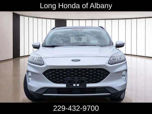 Used 2020 Ford Escape Titanium w/ Titanium Premium Package 2.0 AWD/4WD image 2