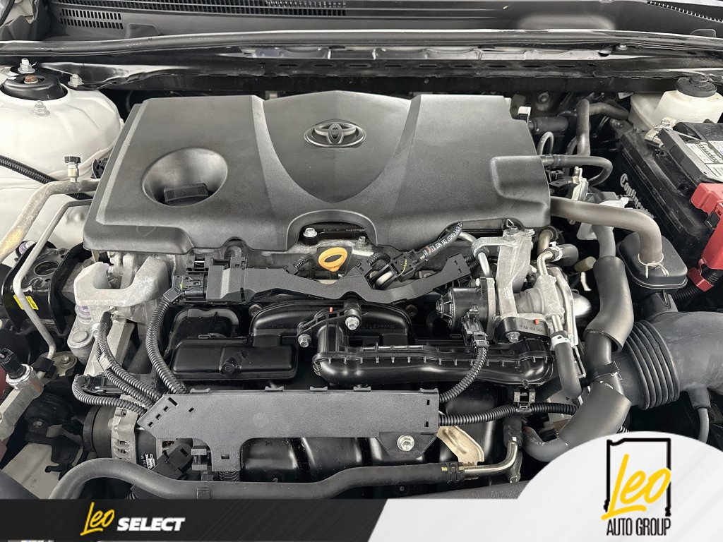 Used 2020 Toyota Camry SE w/ Convenience Package FWD image 30
