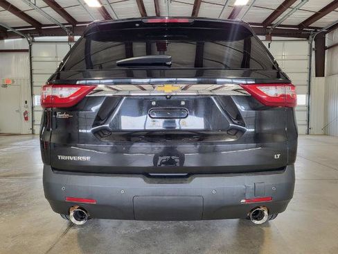 Used 2020 Chevrolet Traverse LT image 4