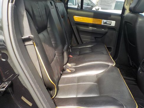 Used 2010 Lincoln MKX AWD 4dr Reserve image 34