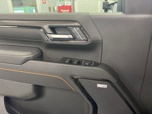 New 2025 GMC Sierra 3500 AT4 w/ AT4 Premium Plus Package image 24