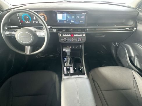 Used 2026 Hyundai Tucson SE FWD image 24