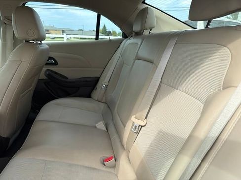 Used 2015 Chevrolet Malibu LT w/ Power Convenience Package FWD image 18