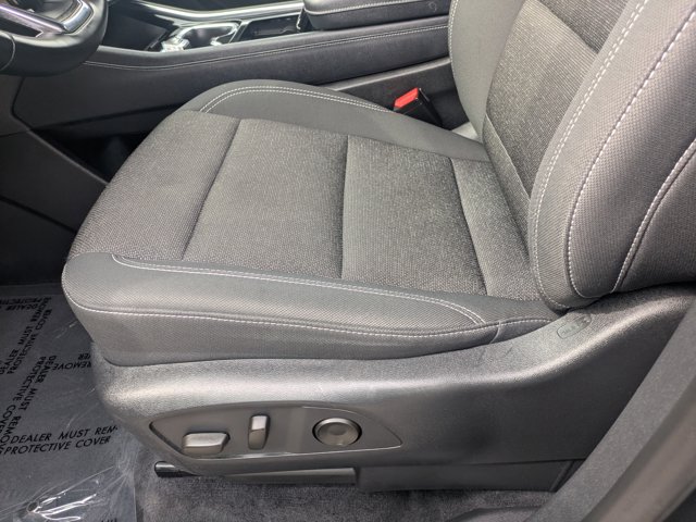 Used 2024 Chevrolet Traverse LT AWD/4WD image 20