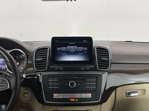 Used 2017 Mercedes-Benz GLE 350 image 17