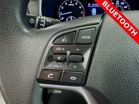 Used 2020 Hyundai Tucson SE image 31