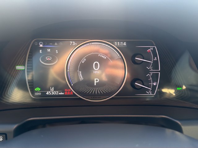 Used 2024 Lexus ES 300h Ultra Luxury w/ Accessory Package (Z2) FWD image 22