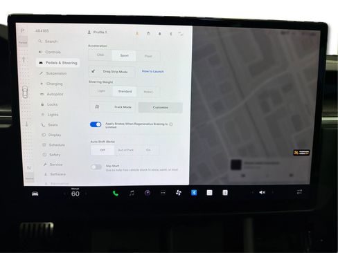 Used 2022 Tesla Model S Plaid image 28