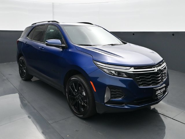 Used 2022 Chevrolet Equinox RS w/ RS Leather Package AWD/4WD image 11