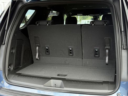 New 2026 Chevrolet Tahoe LS w/ LPO, Dark Essentials Package AWD/4WD image 32