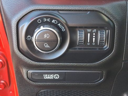 Used 2020 Jeep Gladiator Rubicon image 26