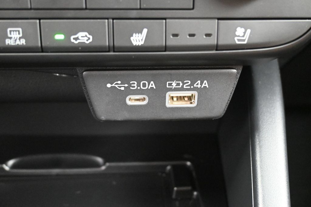 Used 2026 Subaru Outback Touring XT AWD/4WD image 25