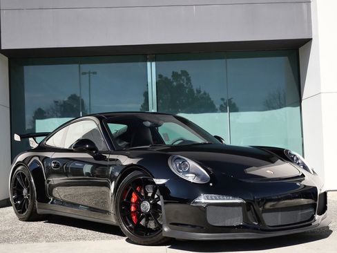 Used 2015 Porsche 911 GT3 w/ Carbon Interior Package image 1
