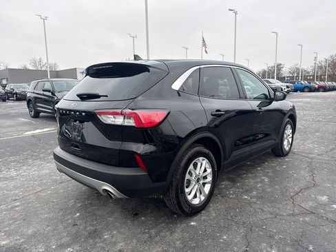 Used 2022 Ford Escape SE w/ Cold Weather Package image 7