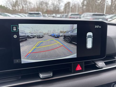 New 2026 Kia Carnival EX image 4