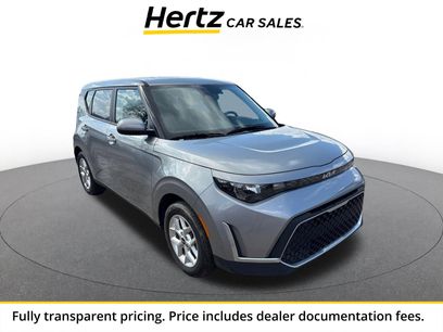 Used 2025 Kia Soul LX w/ LX Technology Package